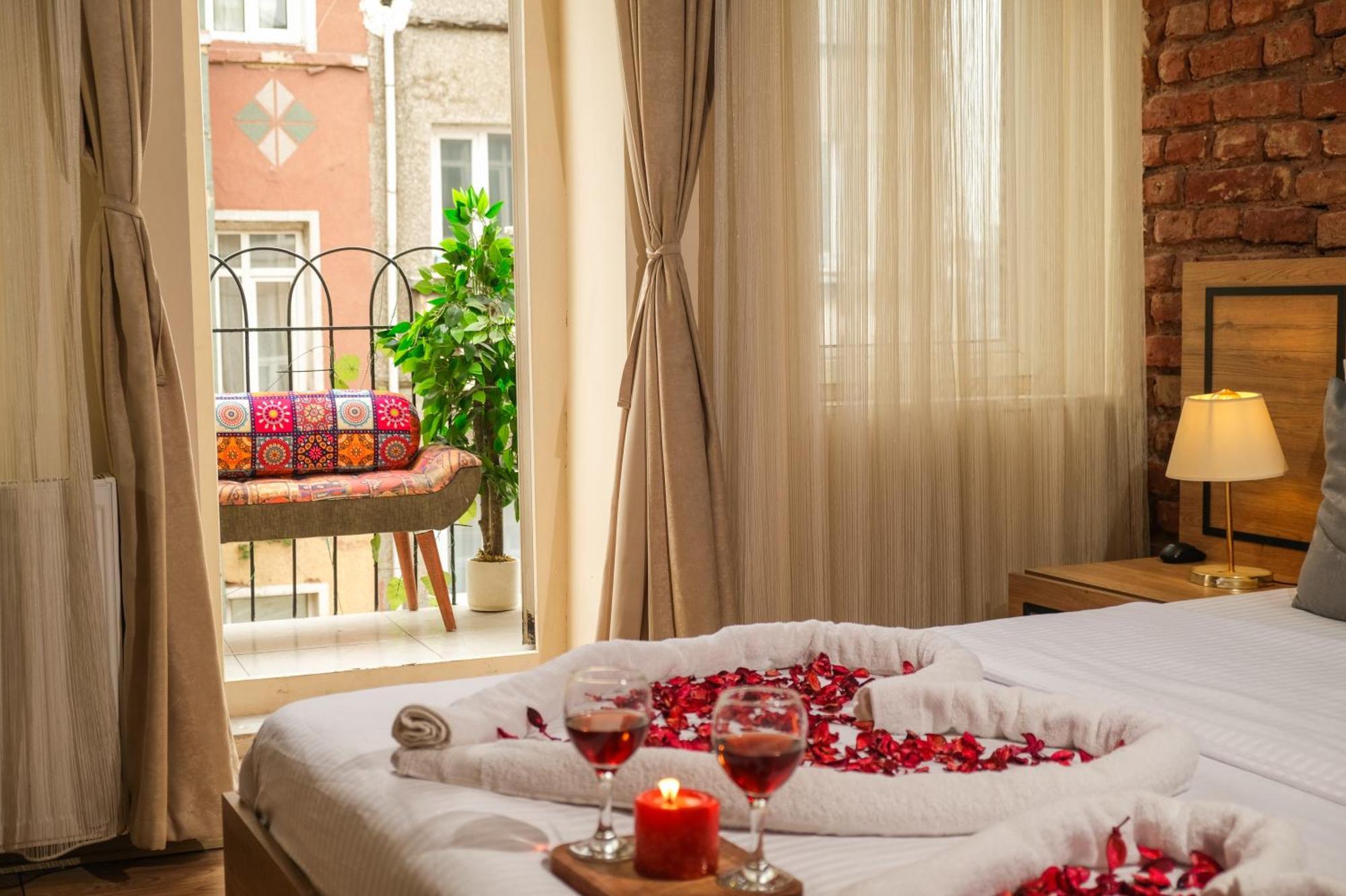 Taksim Nikea Suites 80 Istanbul Exterior photo