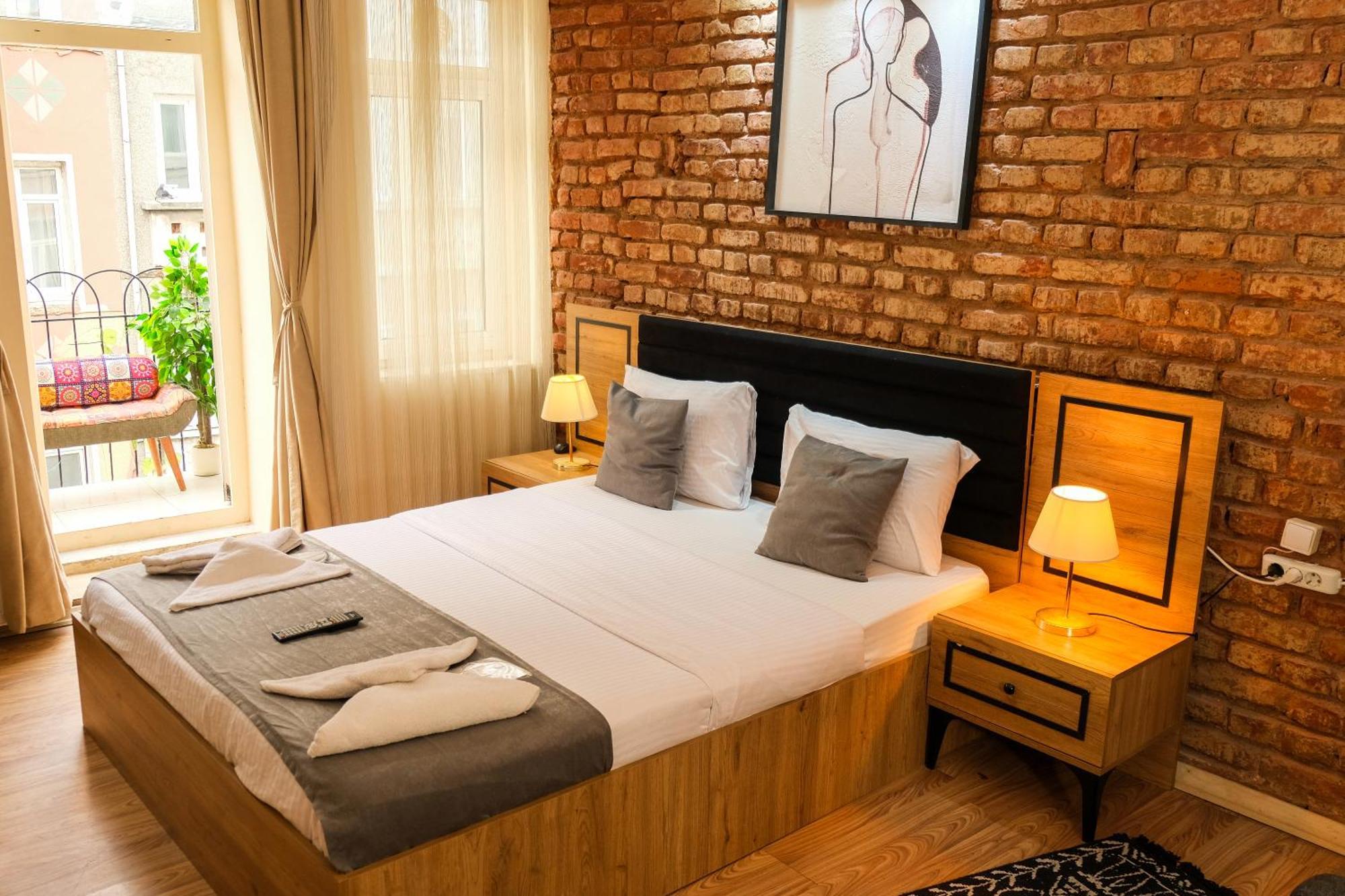 Taksim Nikea Suites 80 Istanbul Exterior photo